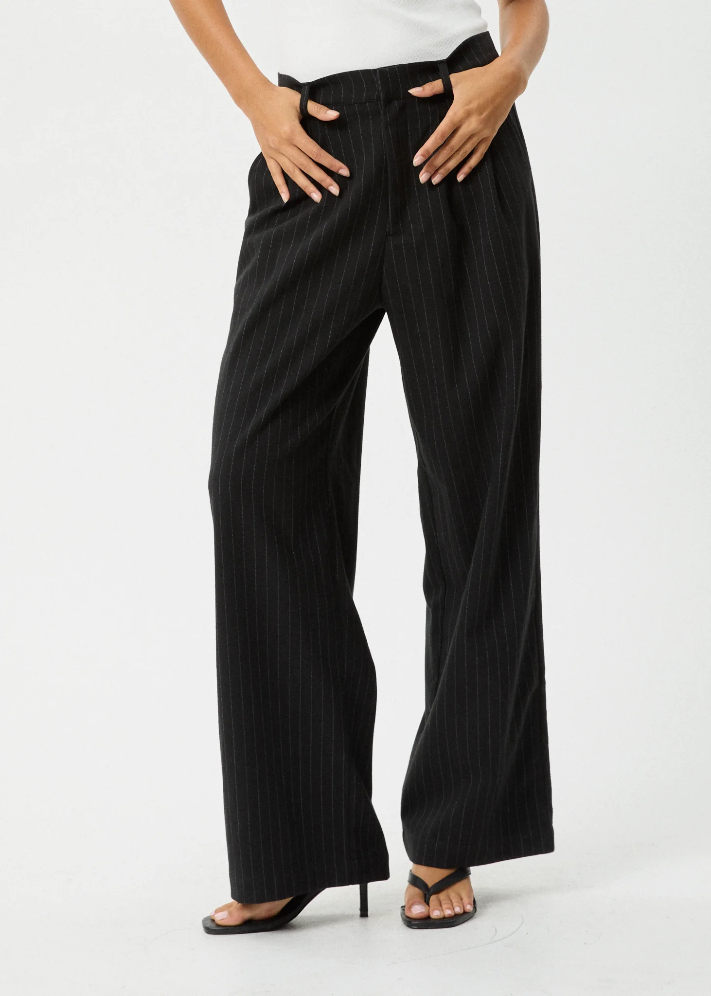 BUSINESS - PLEAT TROUSER