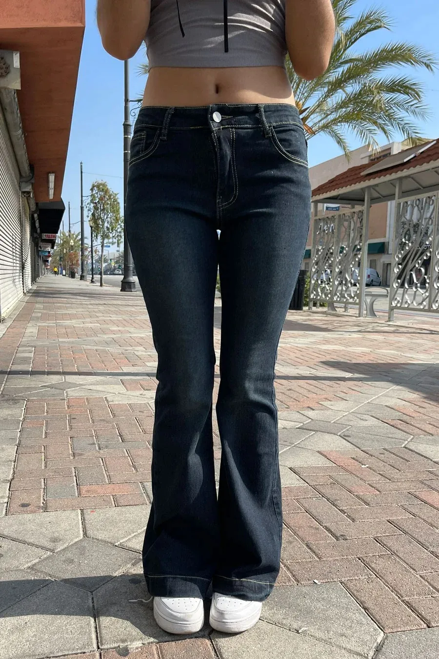 Y2K Vintage Dark Wash Flare Jean With Good Stretch