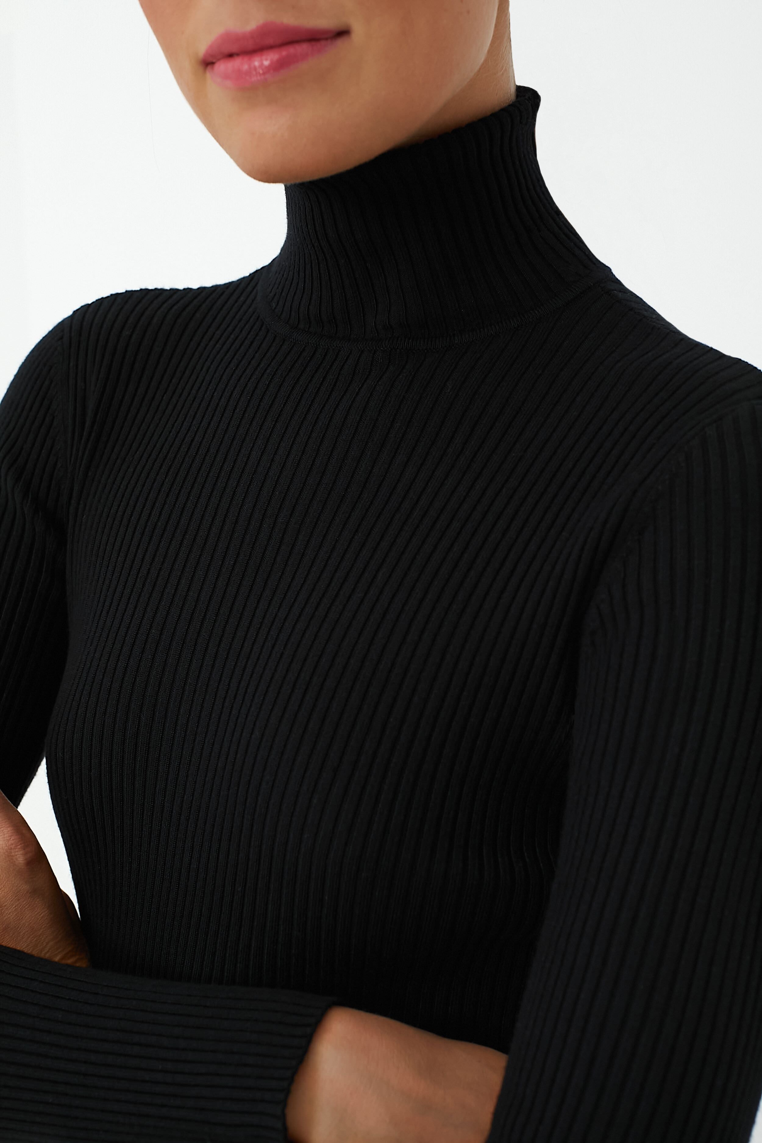 Black Sonia Ribbed Turtleneck