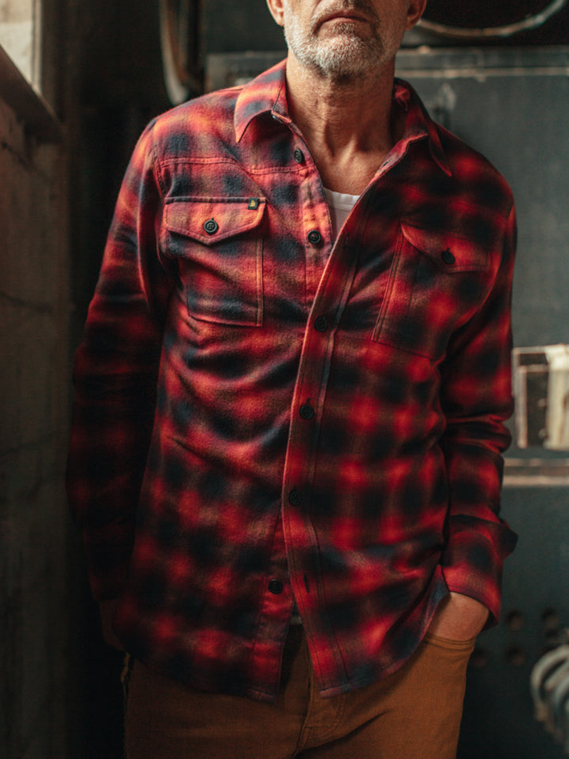 Lightweight classic flannel shirt