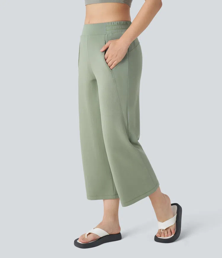 Mid Rise Side Pocket Straight Leg Casual Cropped Pants
