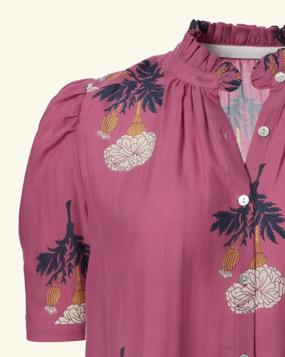 Winn Hibiscus Rose Shirt