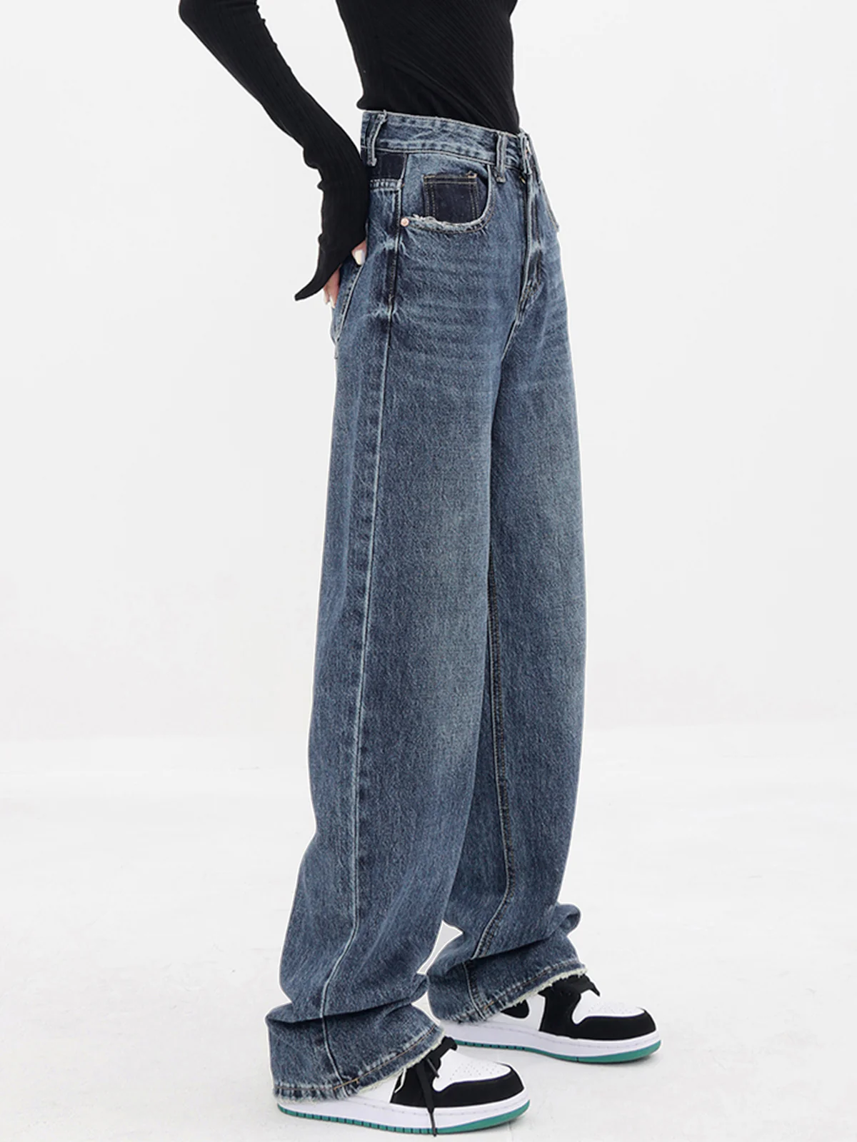 Patchwork Pockets Denim Wide Leg Boyfriend Jeans