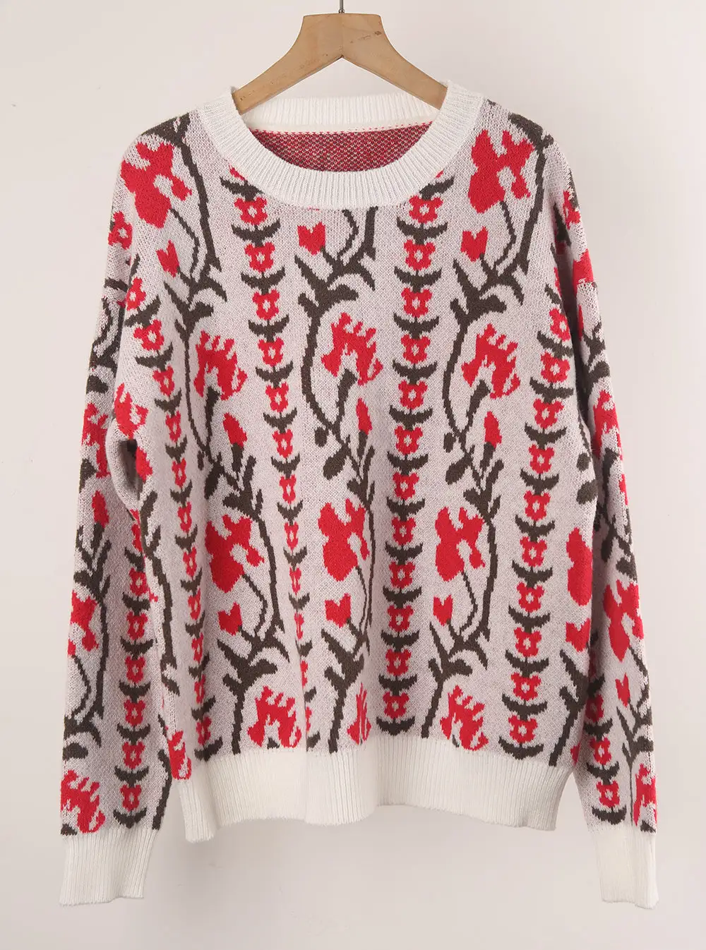 Jacquard Branch Round Neck Flower Sweater