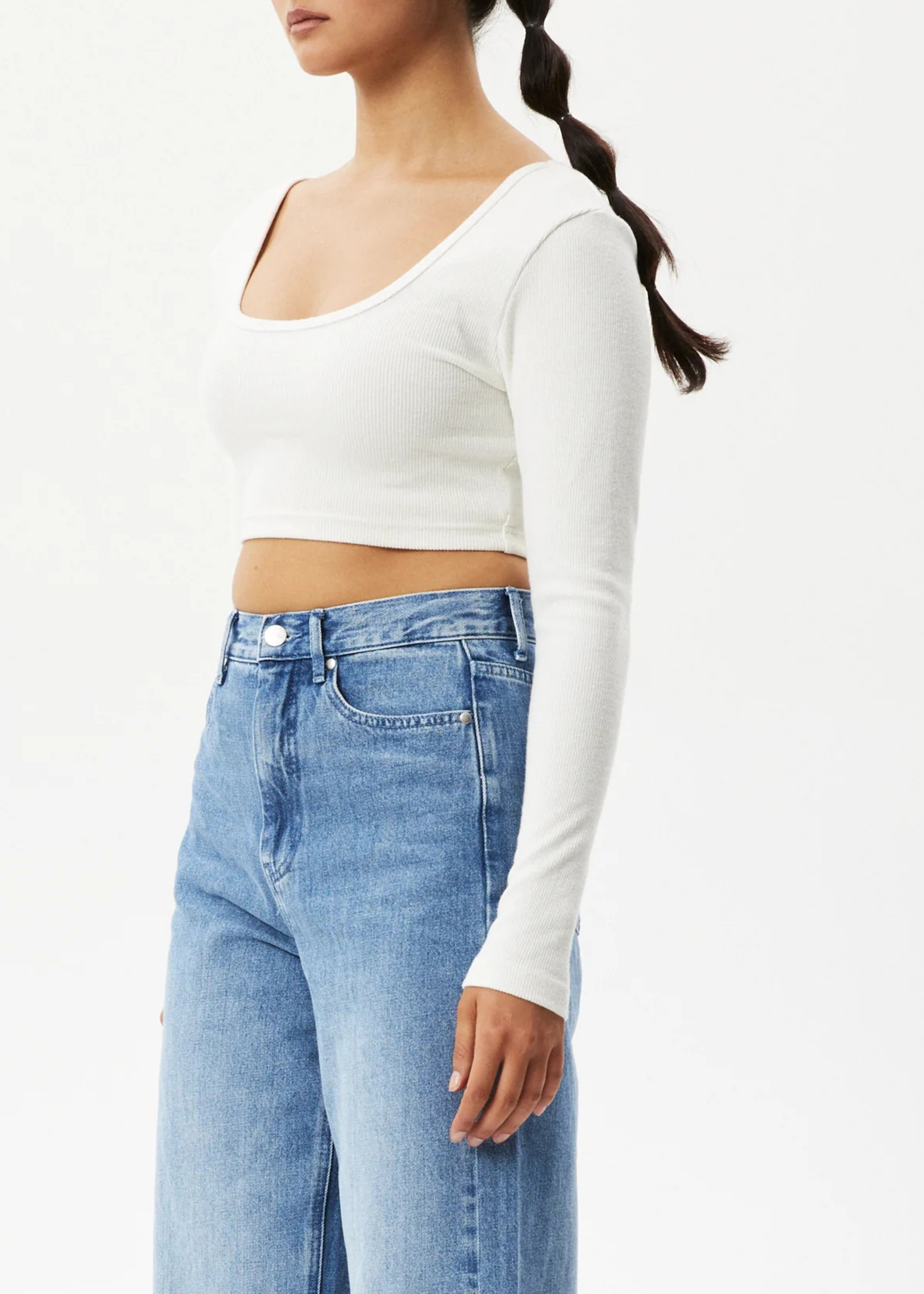 MILLA - HEMP RIBBED LONG SLEEVE CROPPED TOP