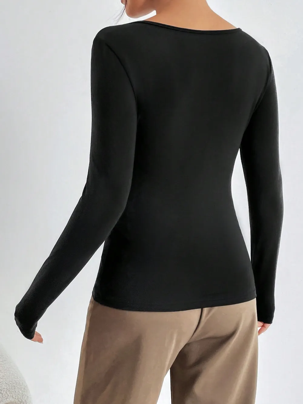 Long-sleeved Solid Color Temperament Base Layer