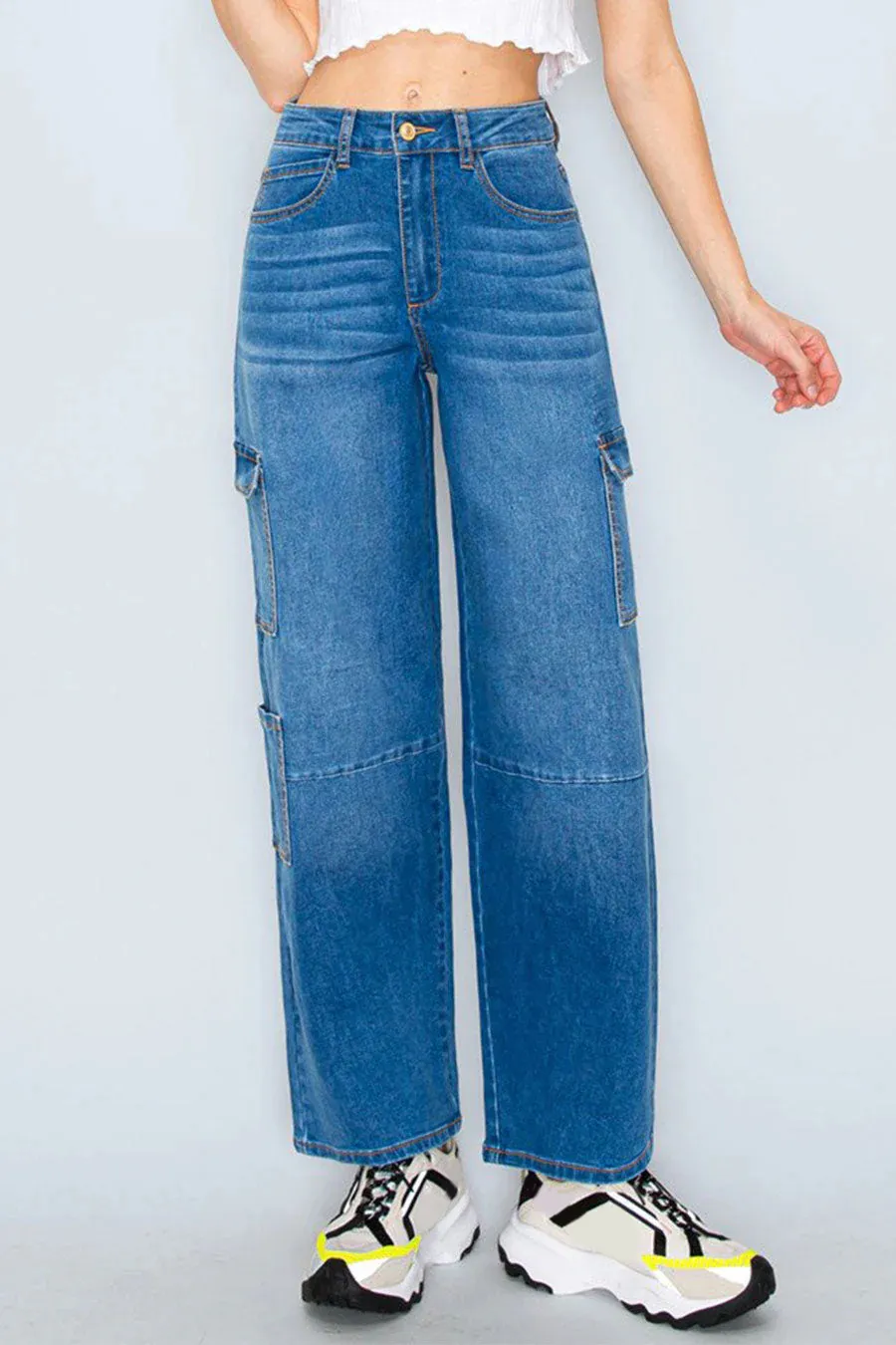 WAXJEAN Cargo Pocket Jean With Knee Cutline In Good Stretch